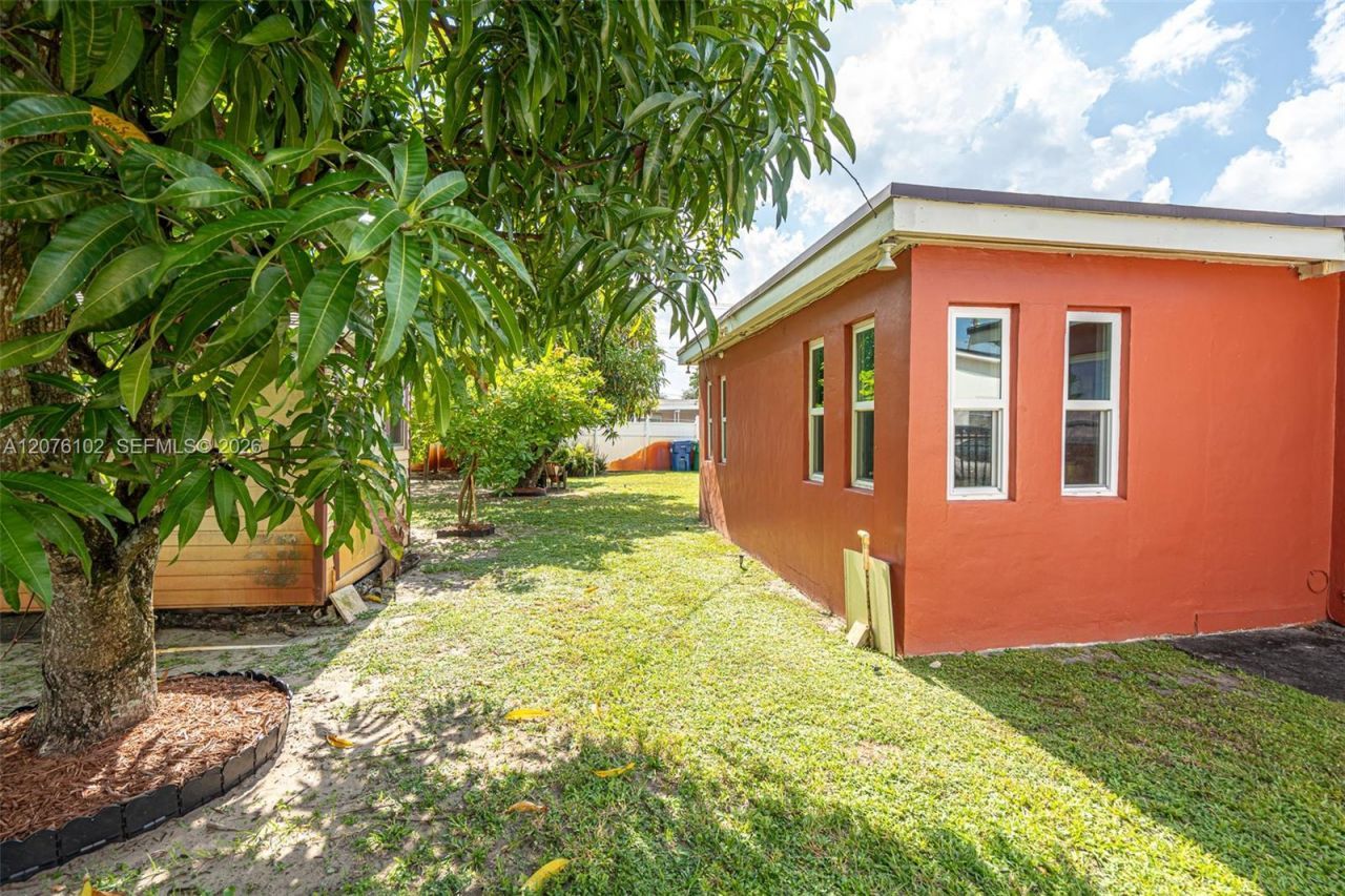 2340 NW 187th St, Miami Gardens, FL 33056 Photo
