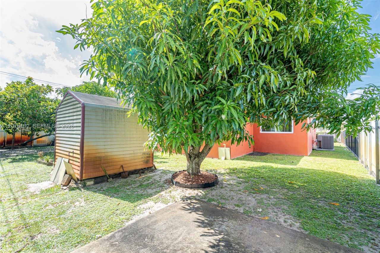 2340 NW 187th St, Miami Gardens, FL 33056 Photo