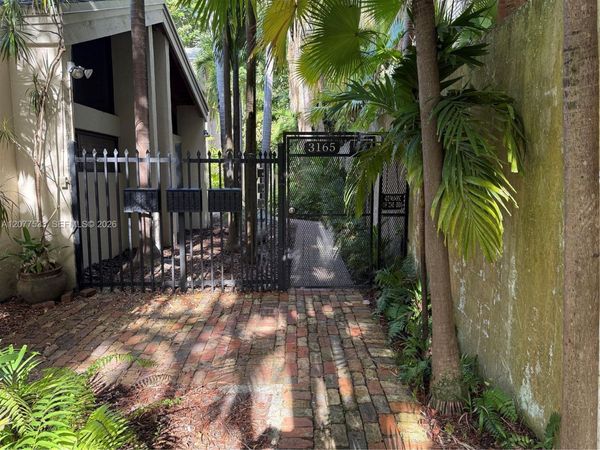 3165 Center St , Unit 1, Miami, FL 33133