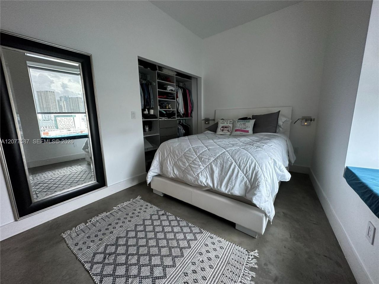10 SW South River Dr, Unit PHI02, Miami, FL 33130 Photo