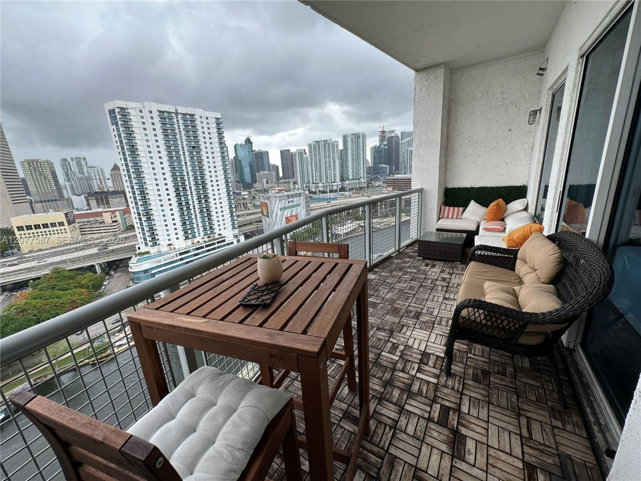 10 SW South River Dr, Unit PHI02, Miami, FL 33130 Photo