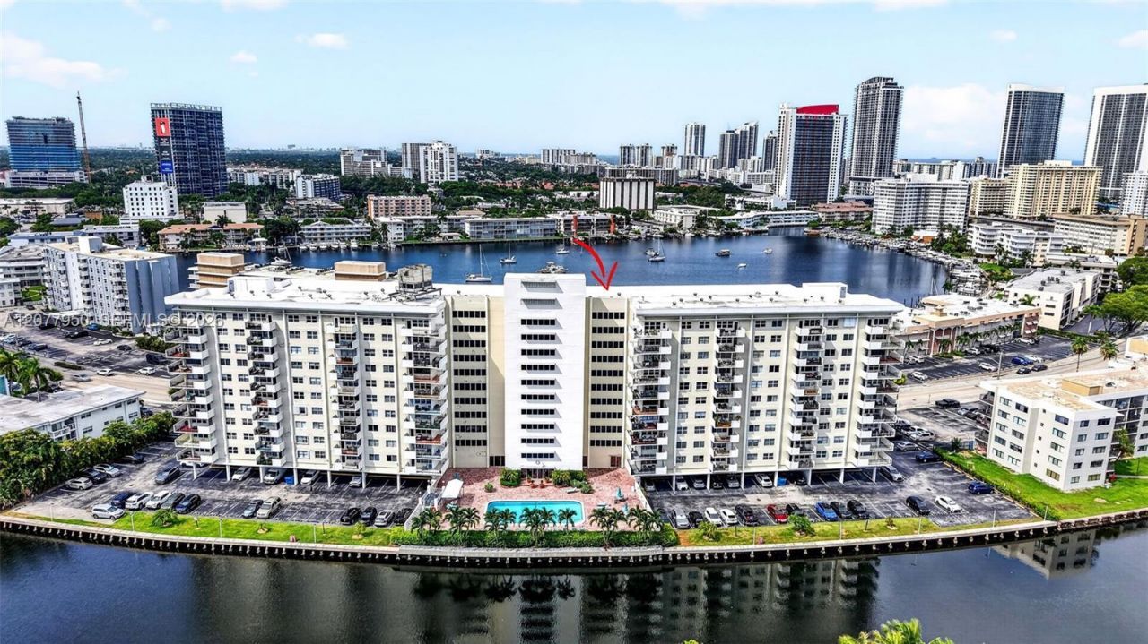 401 Golden Isles Dr, Unit 708, Hallandale Beach, FL 33009 Main Photo