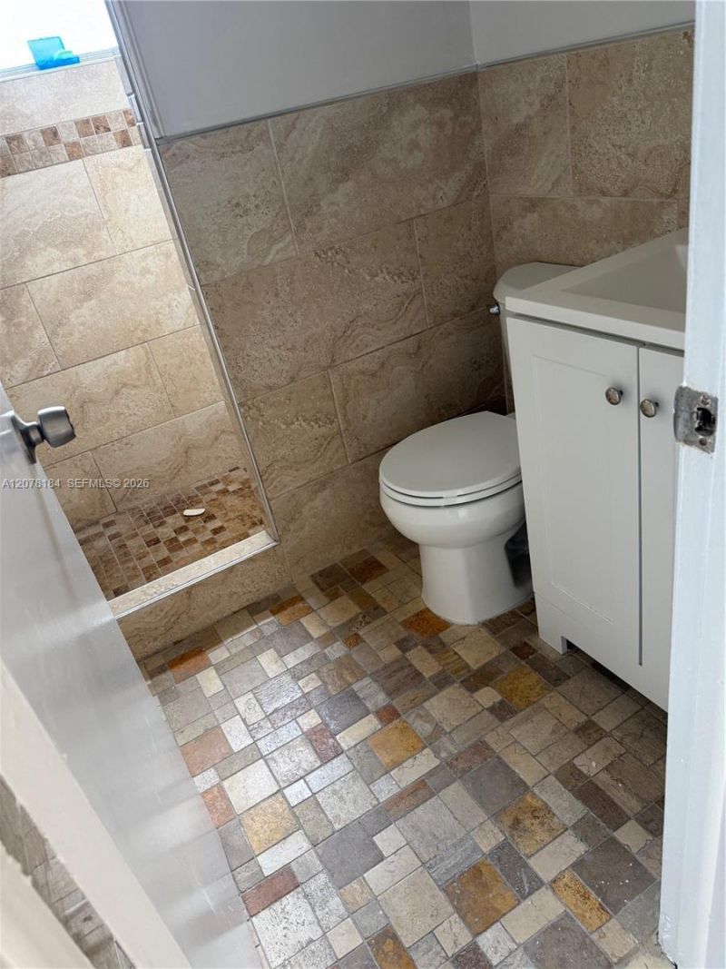 166 W 8th St , Unit 1, Hialeah, FL 33010 Photo