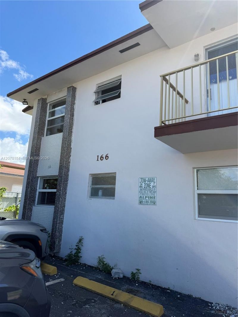 166 W 8th St, Unit 2, Hialeah, FL 33010 Photo