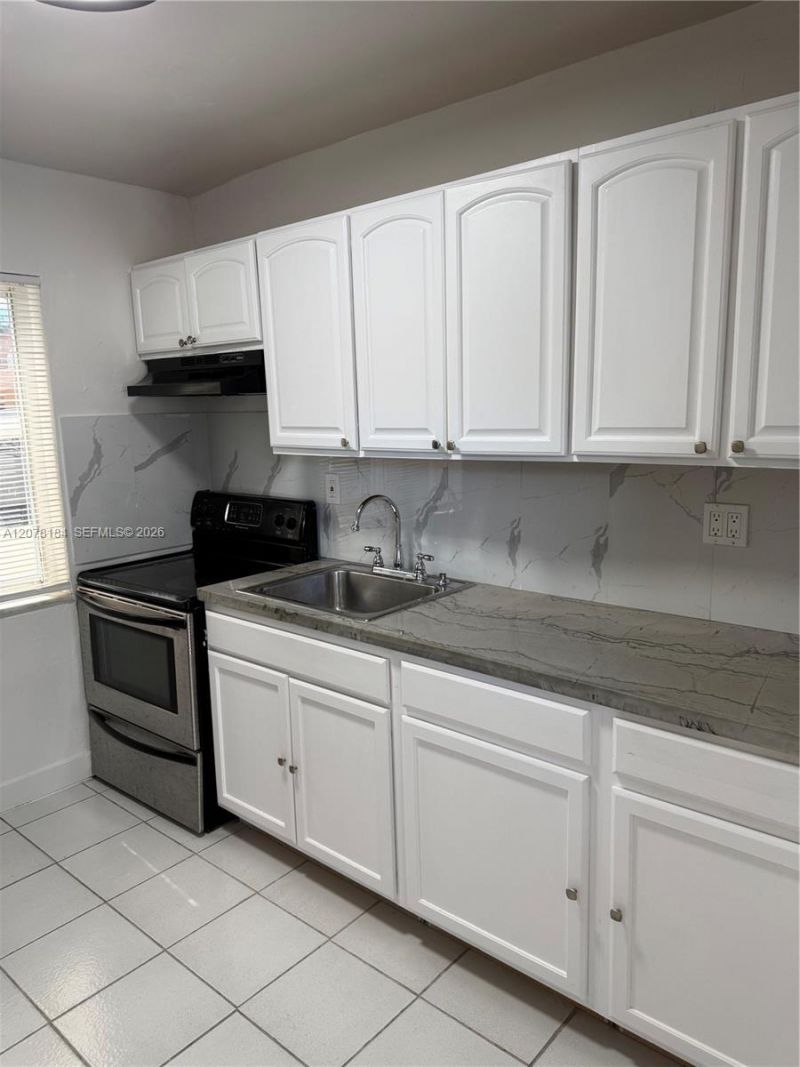 166 W 8th St, Unit 2, Hialeah, FL 33010 Photo