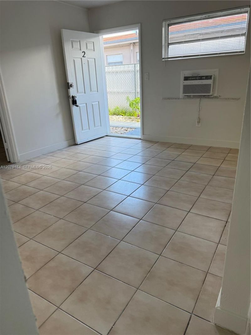 166 W 8th St, Unit 2, Hialeah, FL 33010 Photo