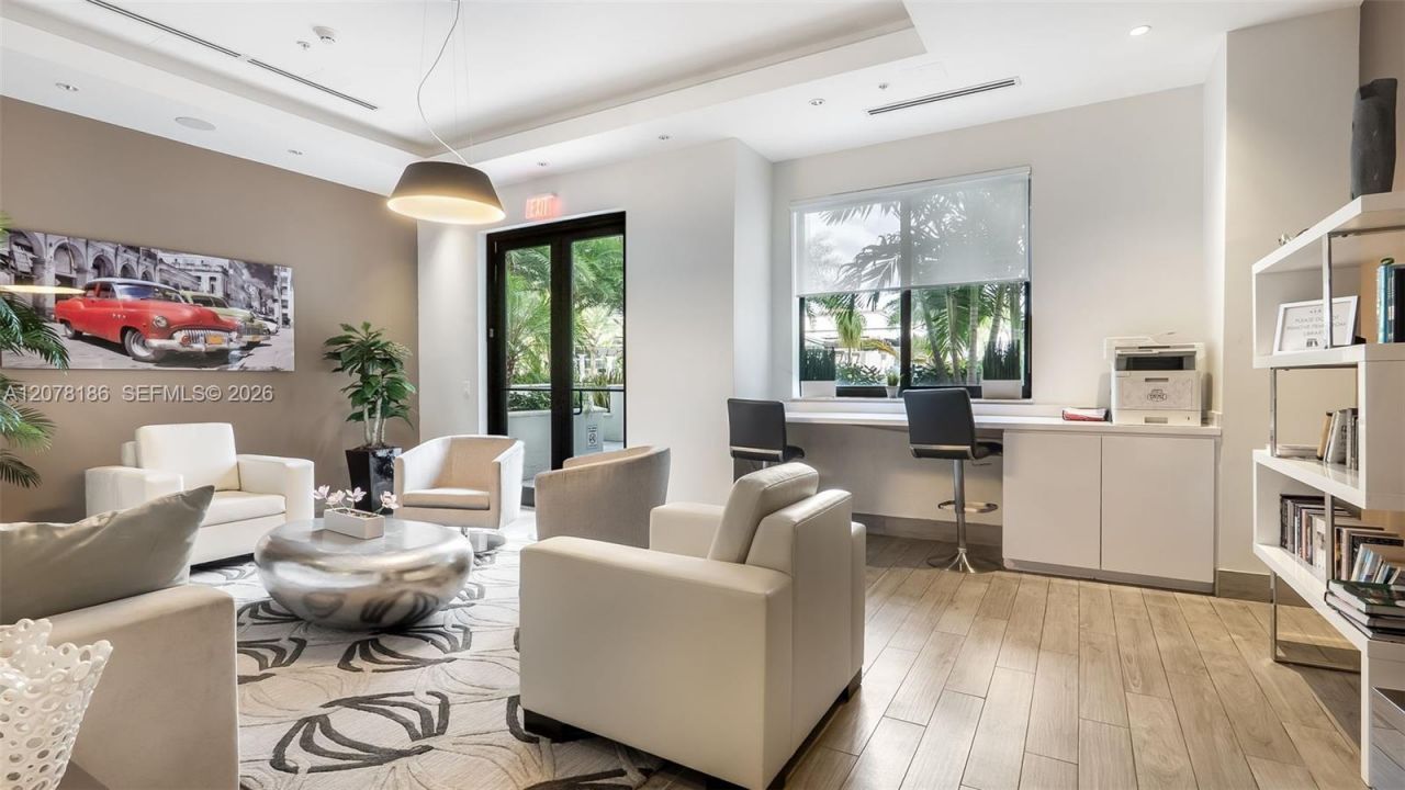 999 SW 1st Ave, Unit 2004, Miami, FL 33130 Photo