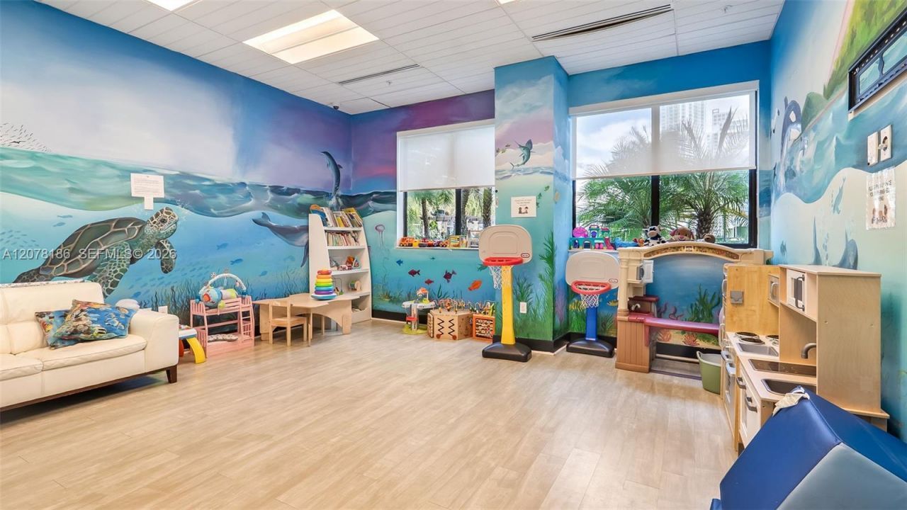 999 SW 1st Ave, Unit 2004, Miami, FL 33130 Photo