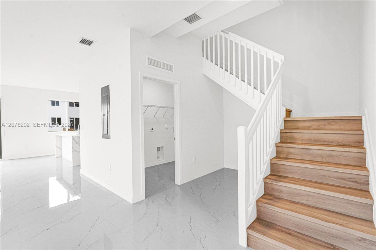 22555 SW 125th Ave , Unit 13A, Miami, FL 33170 Photo