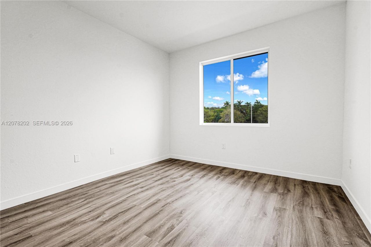 22555 SW 125th Ave , Unit 13A, Miami, FL 33170 Photo