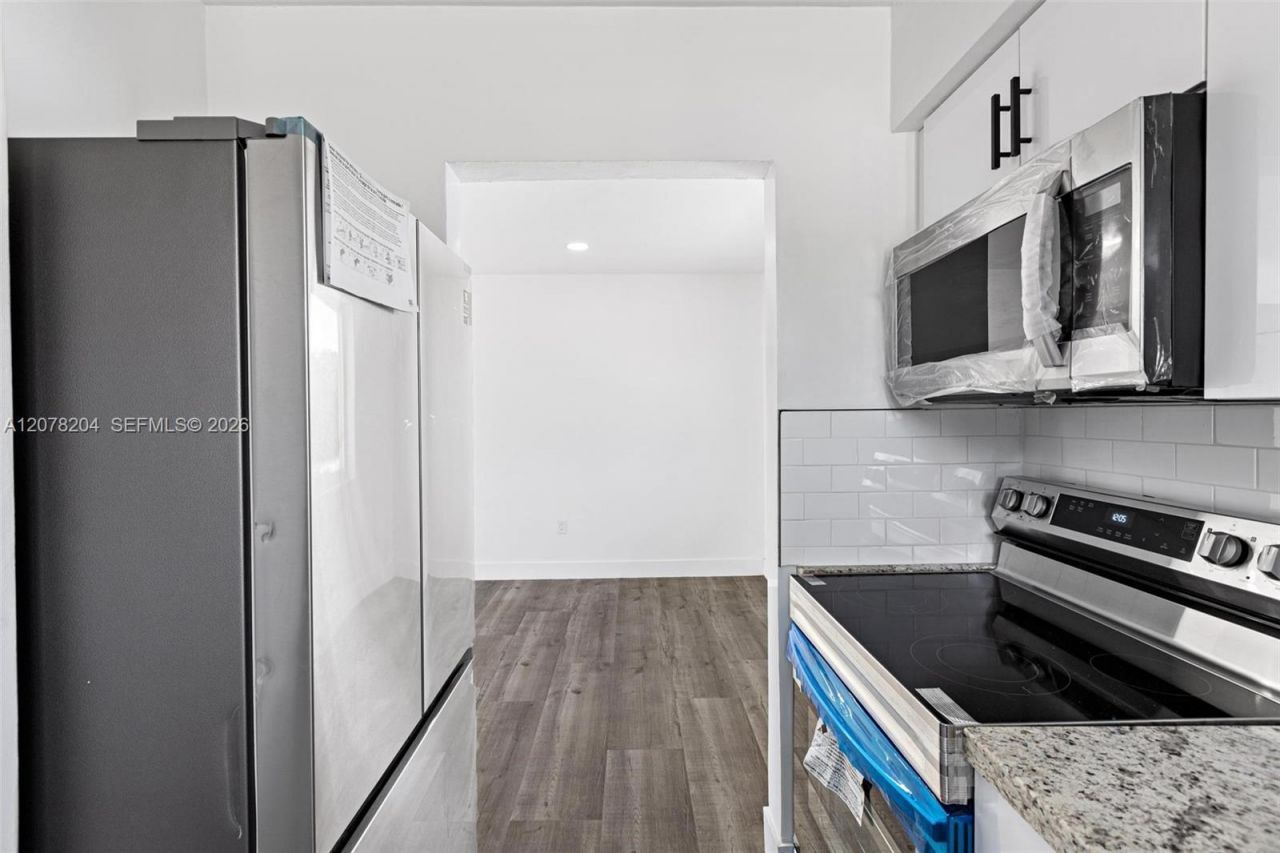 7606 N Miami Ave, Unit 7606, Miami, FL 33150 Photo