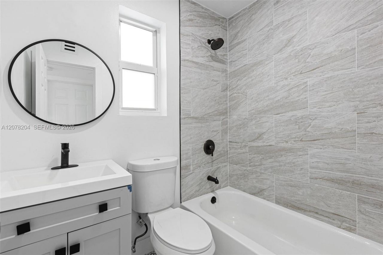 7606 N Miami Ave, Unit 7606, Miami, FL 33150 Photo
