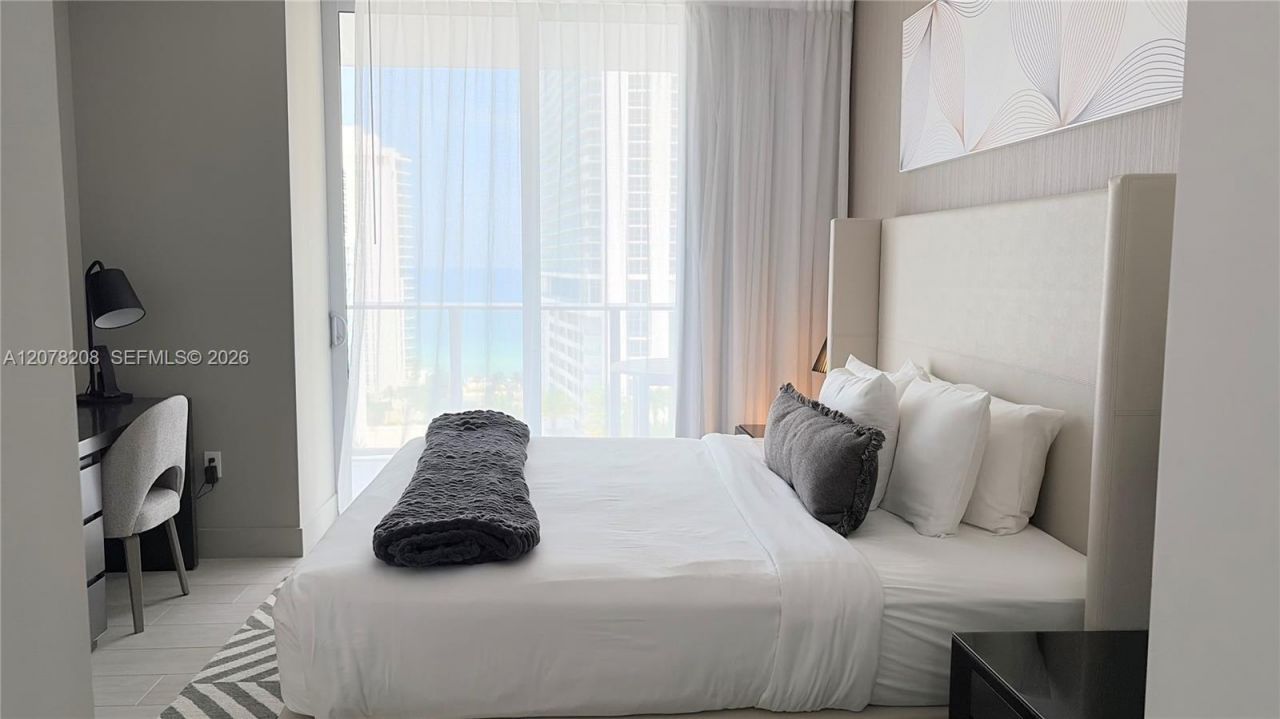 4010 S Ocean Dr, Unit R1103, Hollywood, FL 33019 Photo