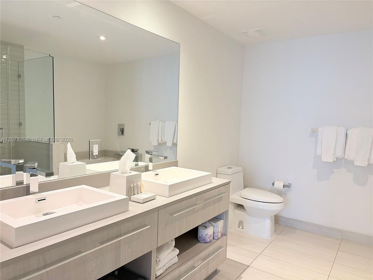 4010 S Ocean Dr, Unit R1103, Hollywood, FL 33019 Photo