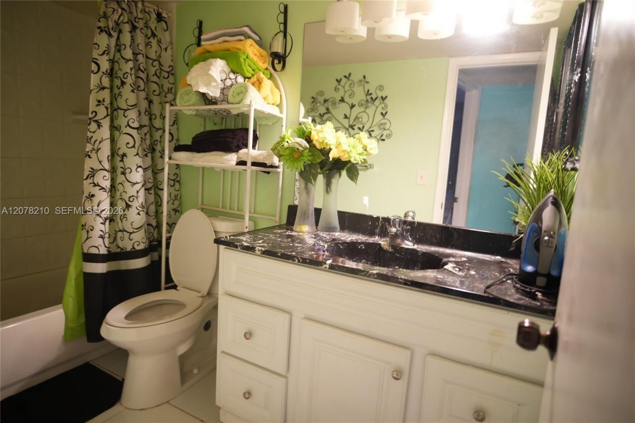 3774 Inverrary Blvd, Unit 101P, Lauderhill, FL 33319 Photo