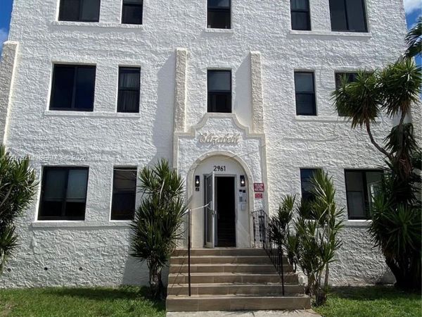 2961 SW 5th St , Unit 19, Miami, FL 33135