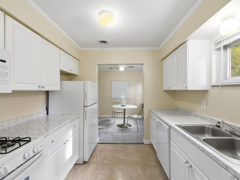 6908 Rob Vern Drive, North College Hill, OH 45239 Photo 19