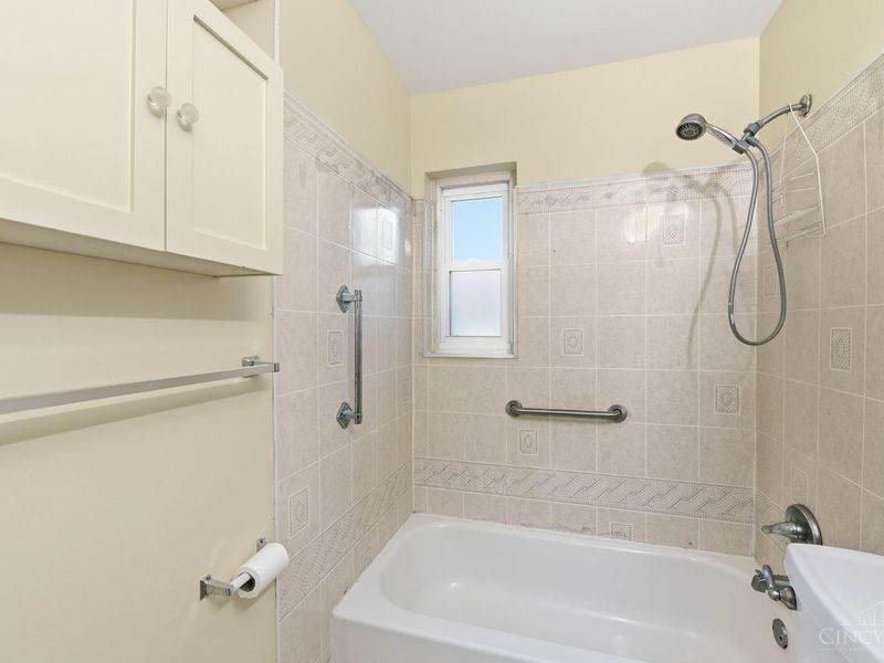 6908 Rob Vern Drive, North College Hill, OH 45239 Photo 28
