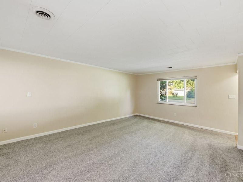 6908 Rob Vern Drive, North College Hill, OH 45239 Photo 9