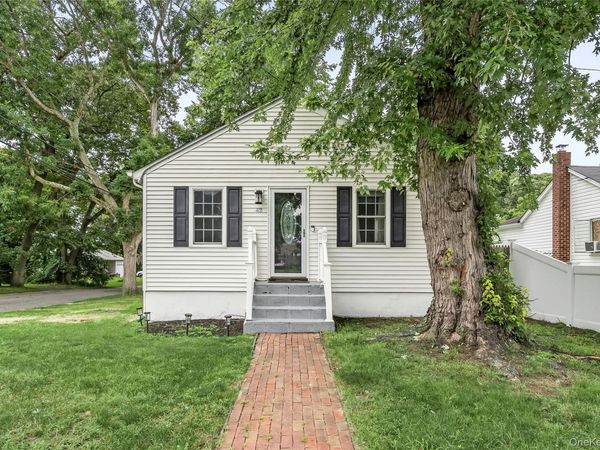 42 S Washington Avenue , Centereach, NY 11720