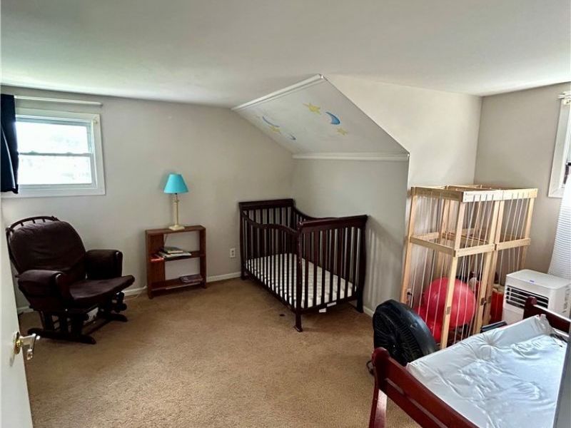 134 N Market Street, Saint Clairsville, OH 43950 Photo 13