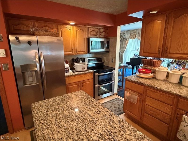 640 Harrison Avenue, Akron, OH 44314 Photo 19