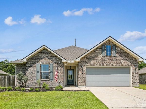 5735 Maggie Rose Cir, Milton, FL 32570