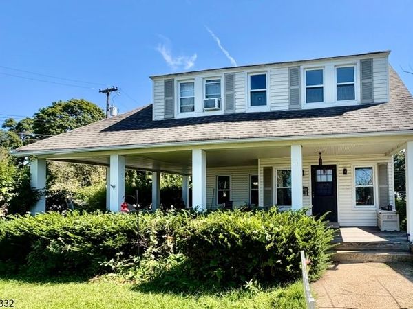 74 Sand Shore Rd, Mount Olive, NJ 07828