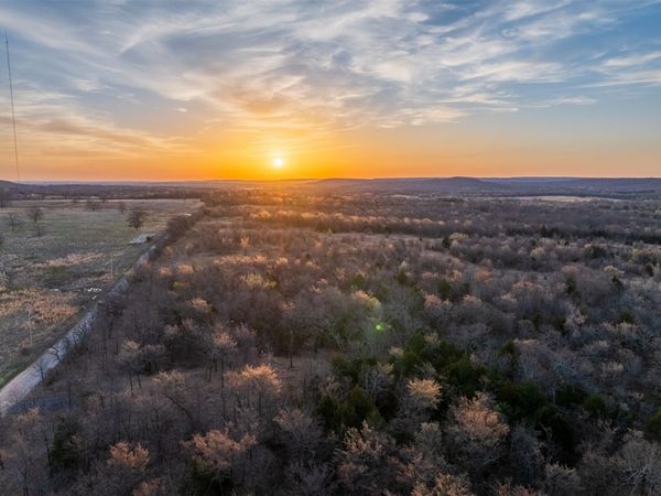 1 E 1110 Road , Checotah, OK 74426