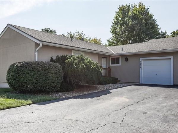 12801 W 109th Street, Overland Park, KS 66210