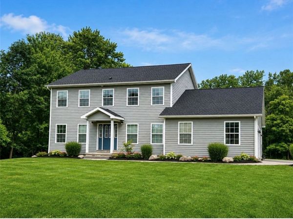 15 Shady Oaks , Spencerport, NY 14559