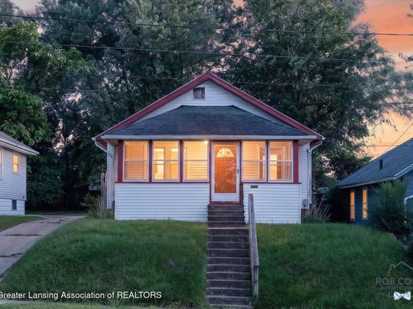 303 E Prospect Street, Jackson, MI 49203