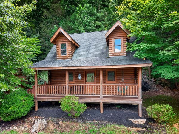 3225 Smoky Ridge Way, Sevierville, TN 37862