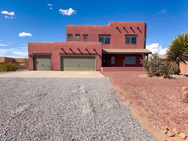 4701 26th Avenue NE, Rio Rancho, NM 87144