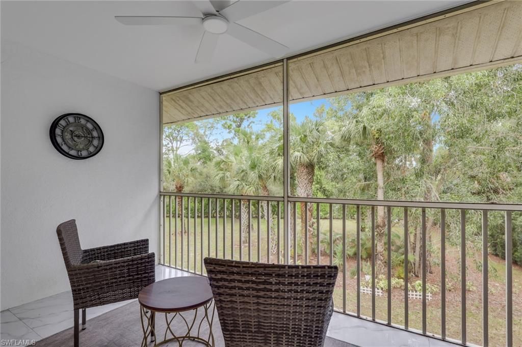 620 Luisa Ct, Unit 4, Naples, FL 34104 Photo