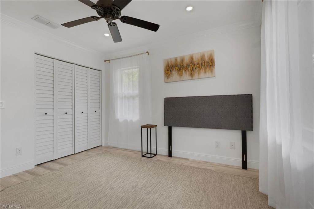 620 Luisa Ct, Unit 4, Naples, FL 34104 Photo