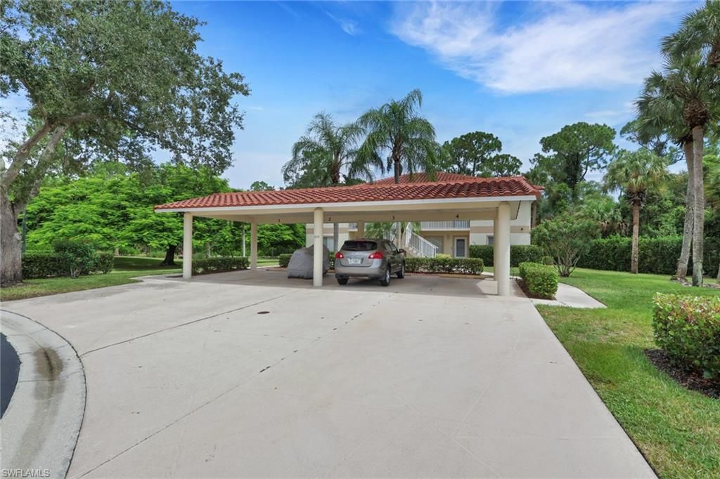 620 Luisa Ct, Unit 4, Naples, FL 34104 Photo