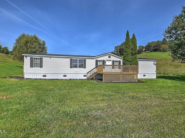 164 Marsh Road, Nickelsville, VA 24271