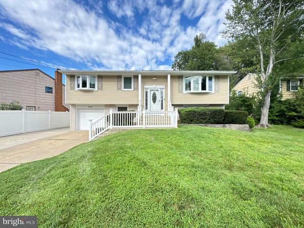 202 E TAMPA AVENUE, CHERRY HILL, NJ 08034