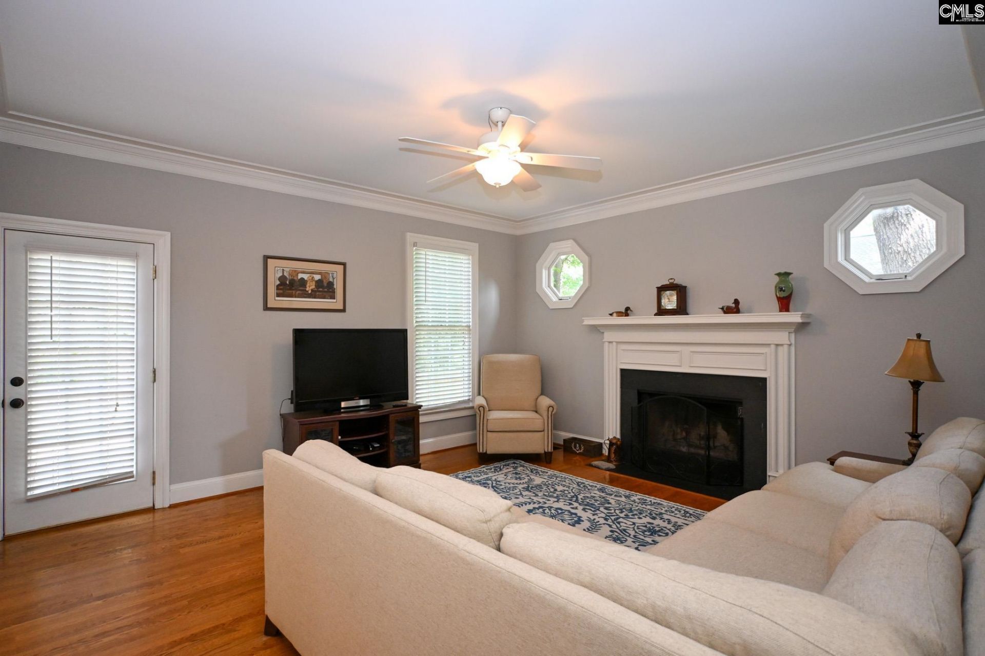 208 Misty Oaks Court  Photo 12