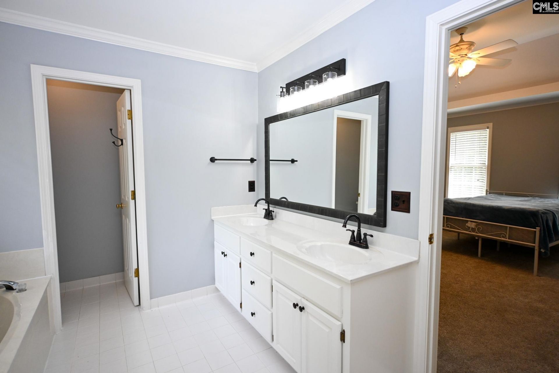 208 Misty Oaks Court  Photo 43