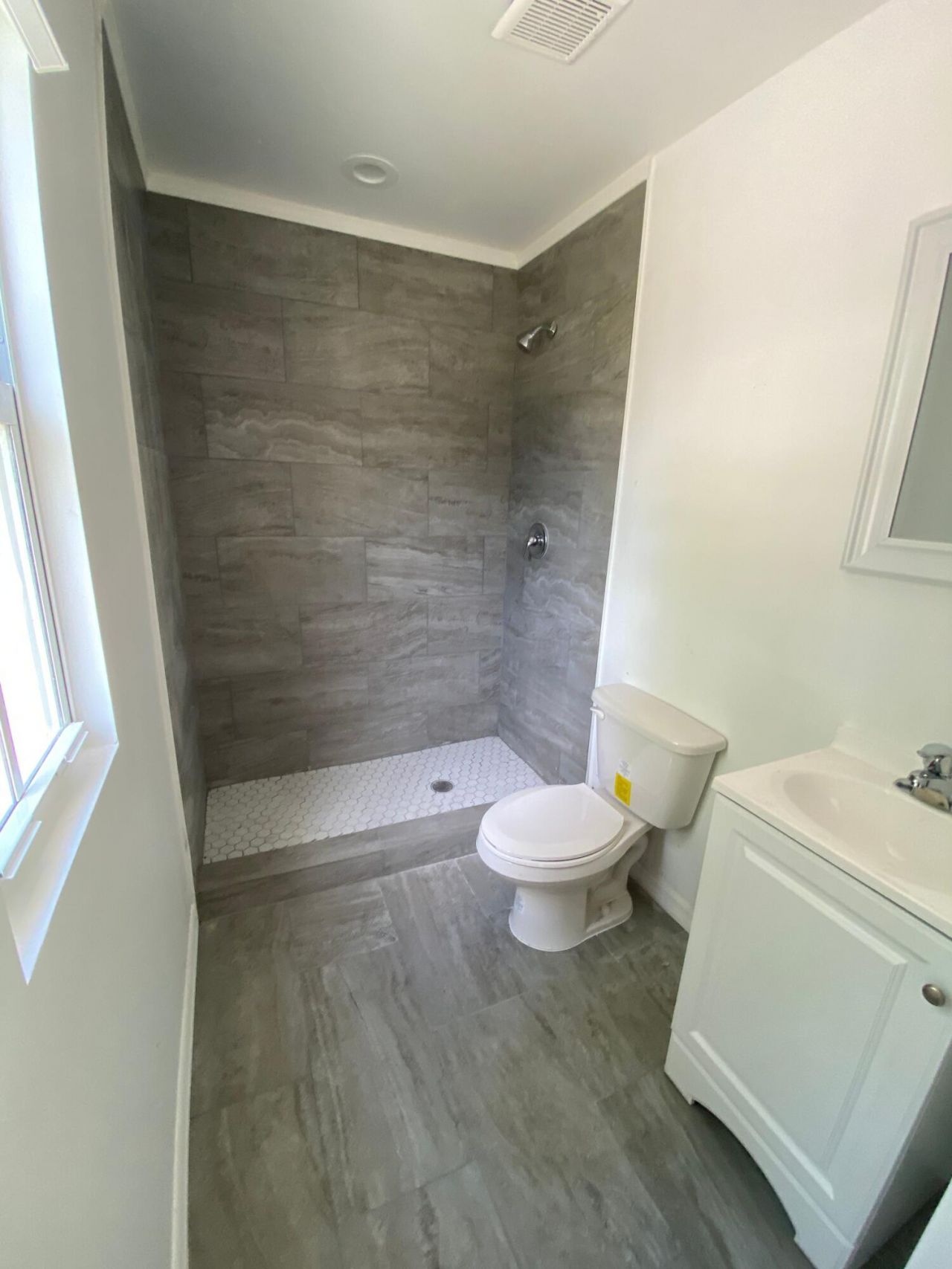641 6th Street, West Palm Beach, FL 33401 Photo