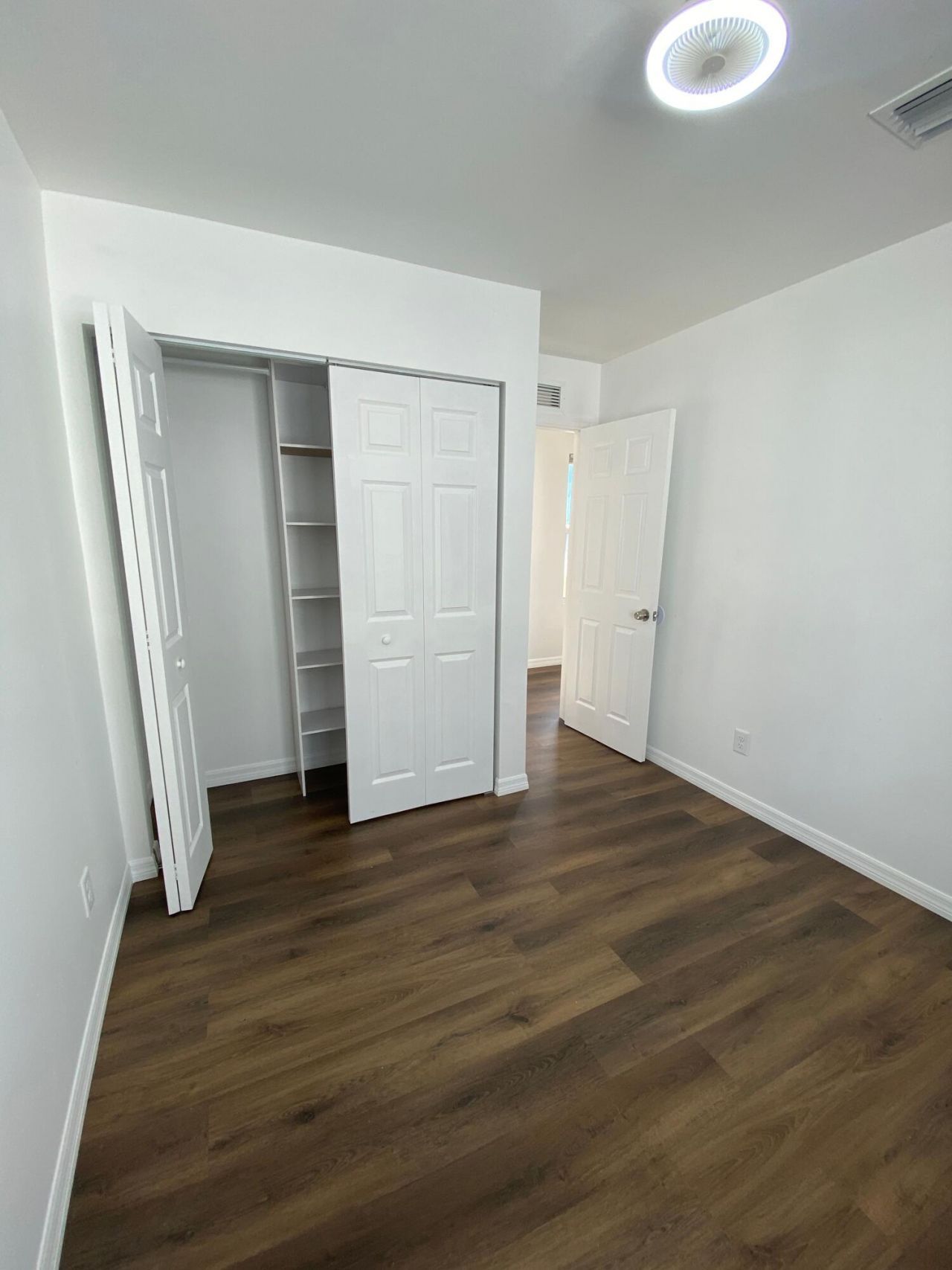 641 6th Street, West Palm Beach, FL 33401 Photo