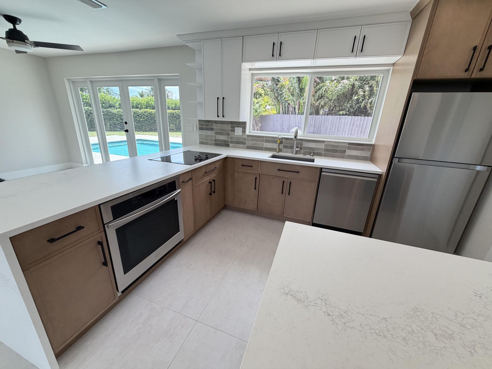 1100 W Camino Real, Boca Raton, FL 33486 Photo