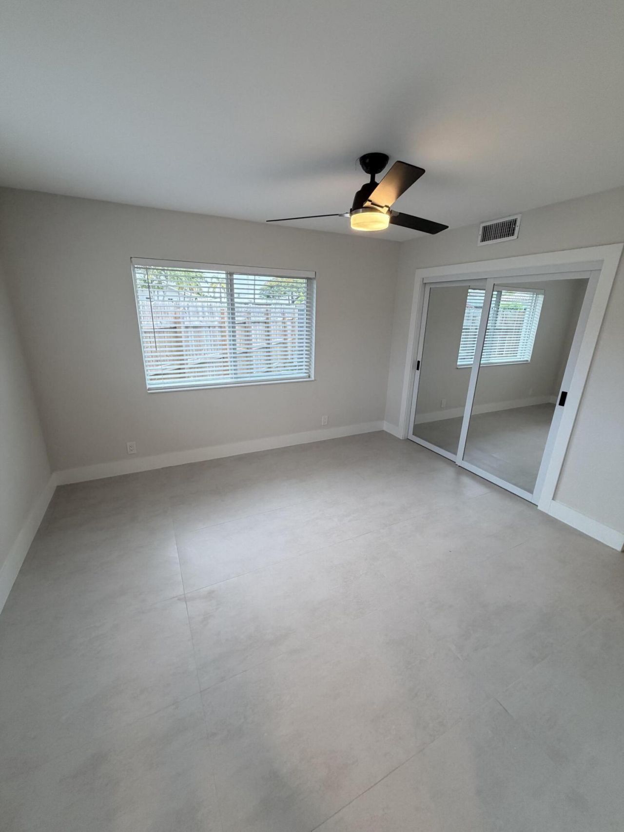 1100 W Camino Real, Boca Raton, FL 33486 Photo
