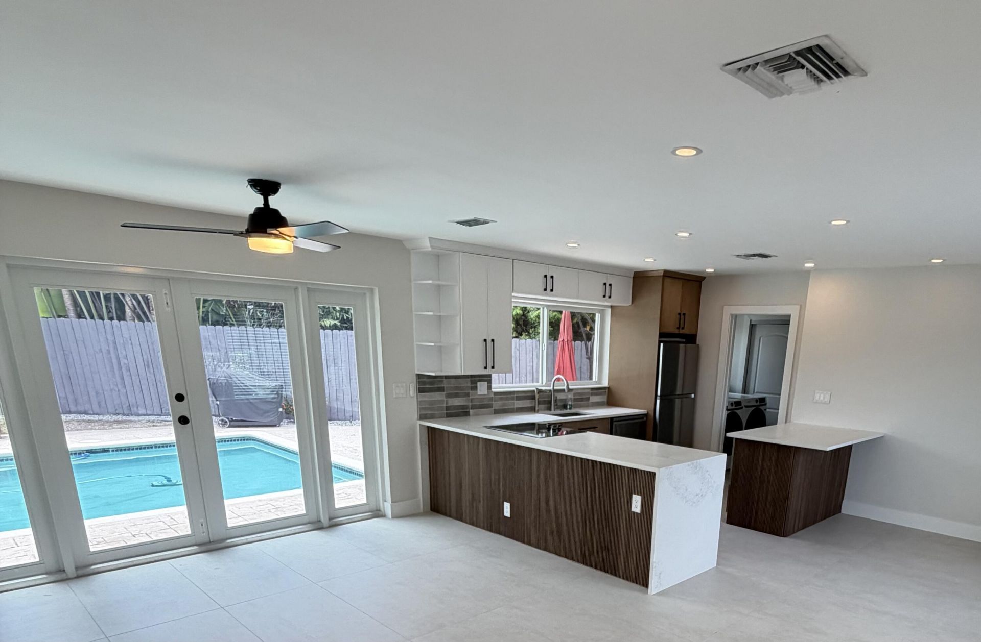 1100 W Camino Real, Boca Raton, FL 33486 Photo