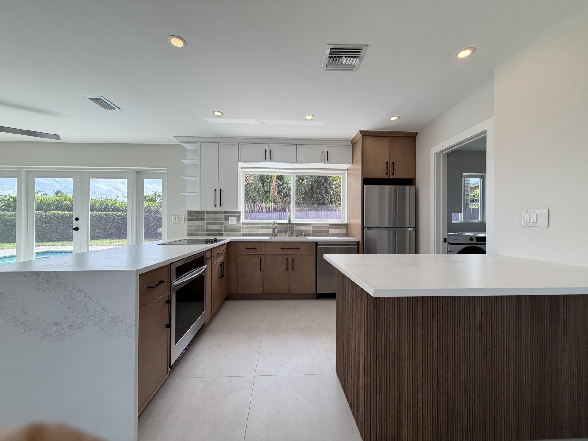 1100 W Camino Real, Boca Raton, FL 33486 Photo