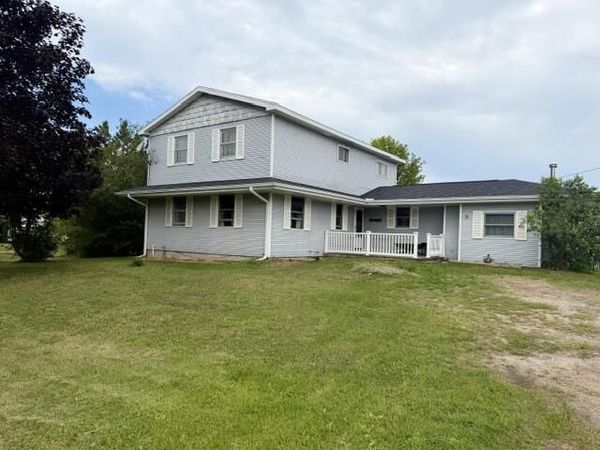412 W 6 Mile RD, Sault Ste Marie, MI 49783