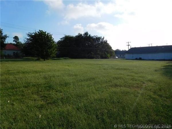 903 E Wyandotte Avenue , McAlester, OK 74501