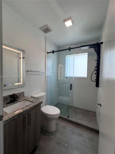 165 NW 39th St , Unit 3, Miami, FL 33127 Photo